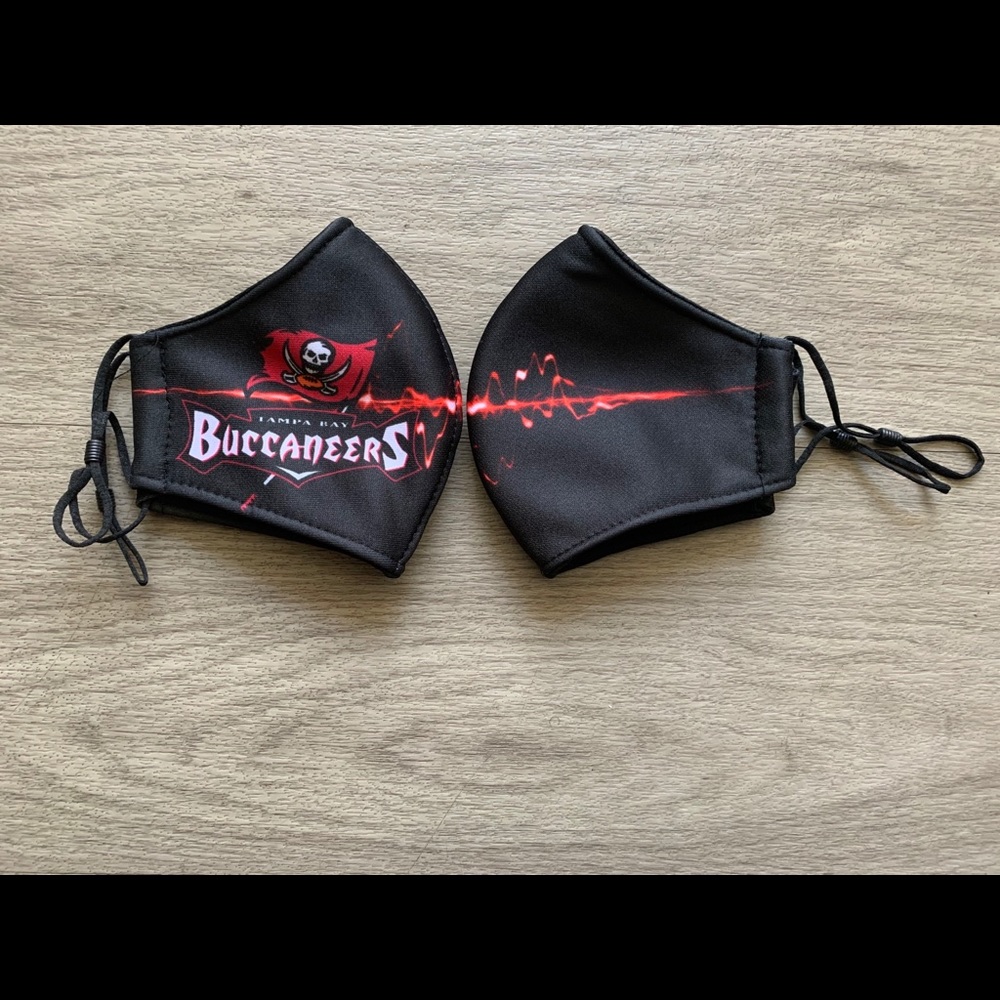 Buccaneers Face Mask